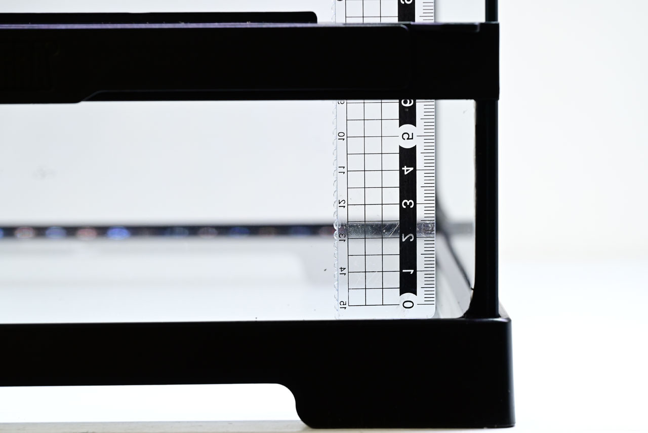 グラステラリウムPRO3030、水張りの深さ