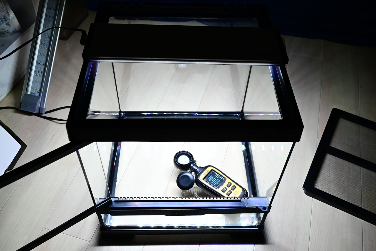 グラステラリウムPRO3030、フタ無し時の光量チェック