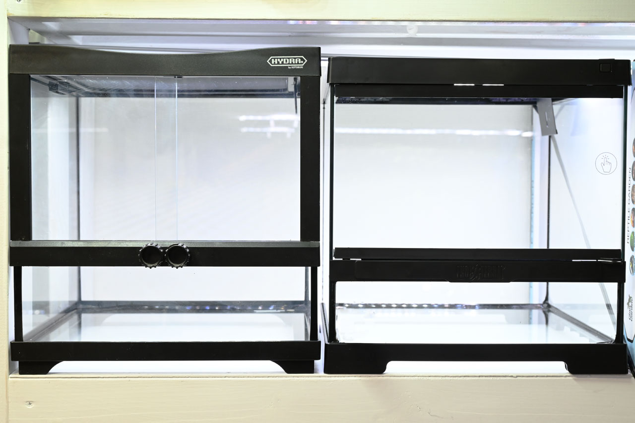 ヒュドラケース3133とグラステラリウムPRO3030の比較