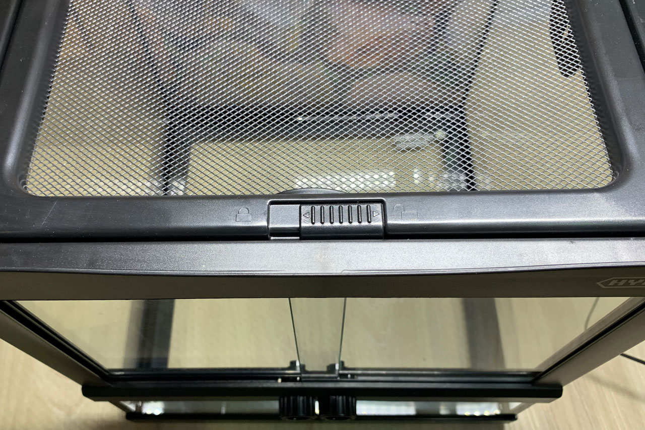 ヒュドラケース3133の上フタのロック