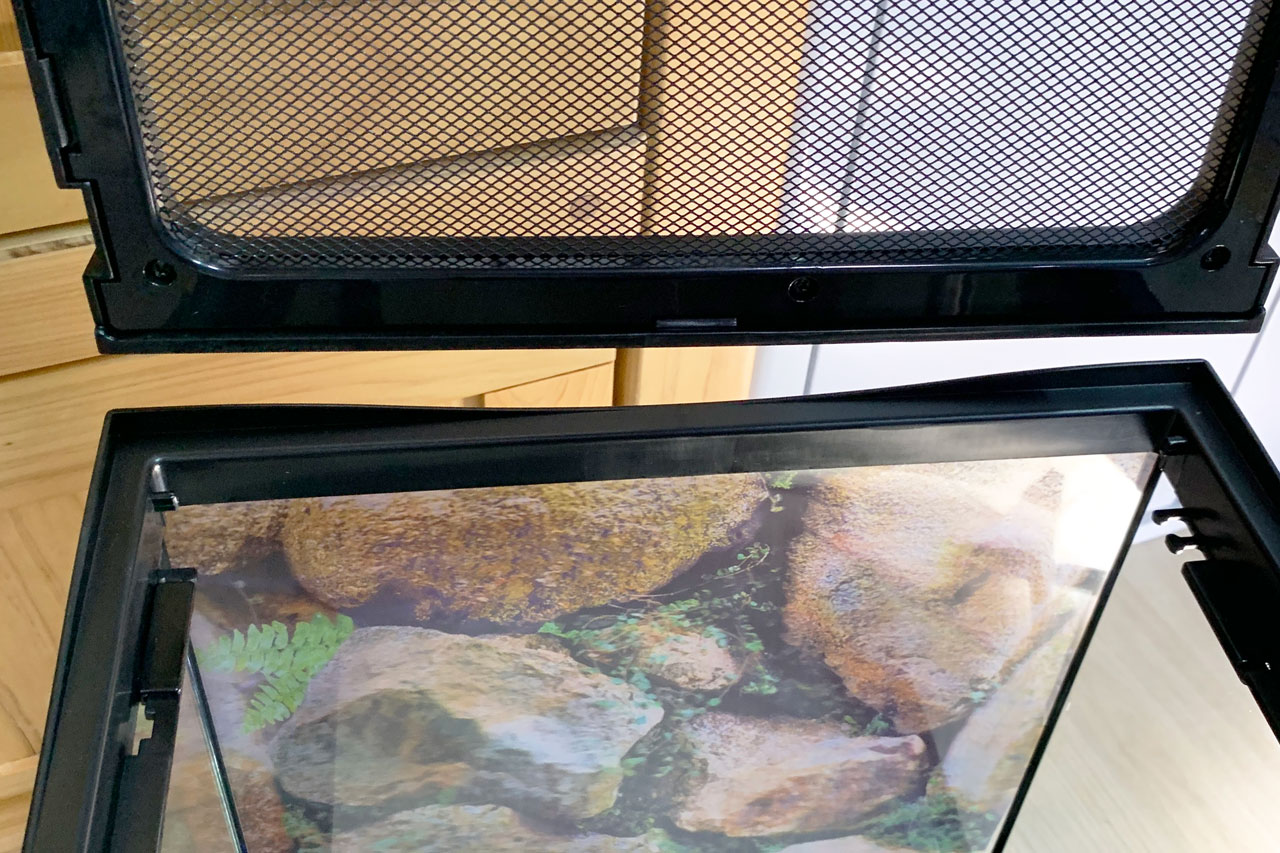 ヒュドラケース3133、上フタは取り外し可能