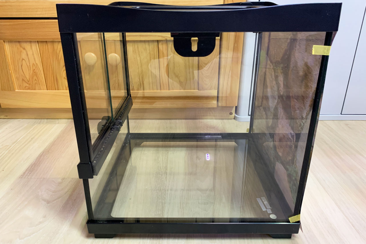 ヒュドラケース3133、横から