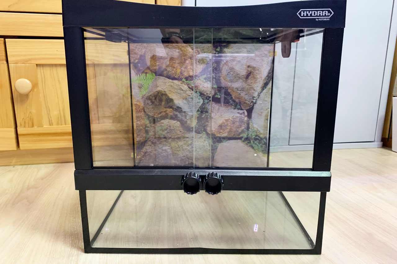 ヒュドラケース3133、台座を外した様子